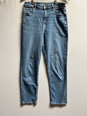 American Eagle Mom Jean High Waisted Stretch Size 10 Long 30”